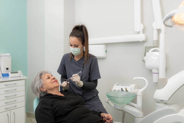 Best Weekend Emergency Dentist in Amboy, IL