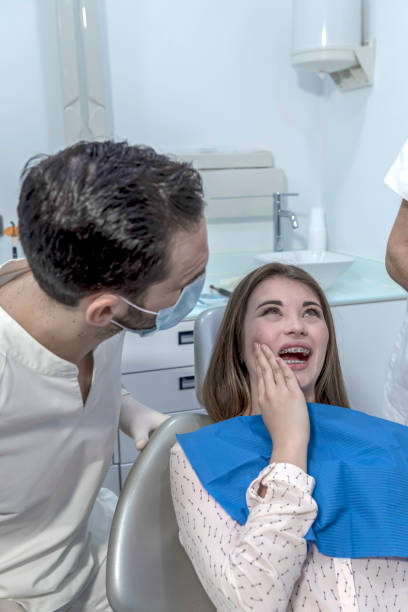 Best Emergency Tooth Extraction in Amboy, IL